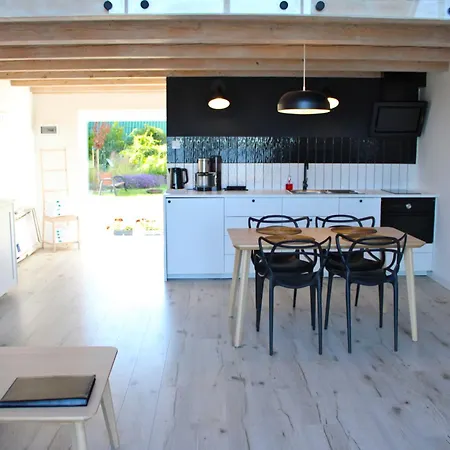 Sea2 بيت للعطل Nowecin