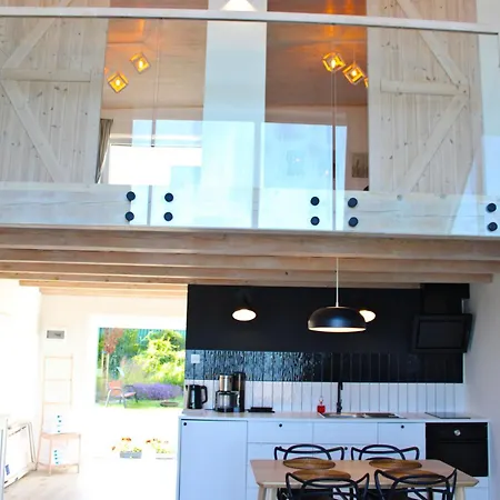 بيت للعطل Sea2 Nowecin